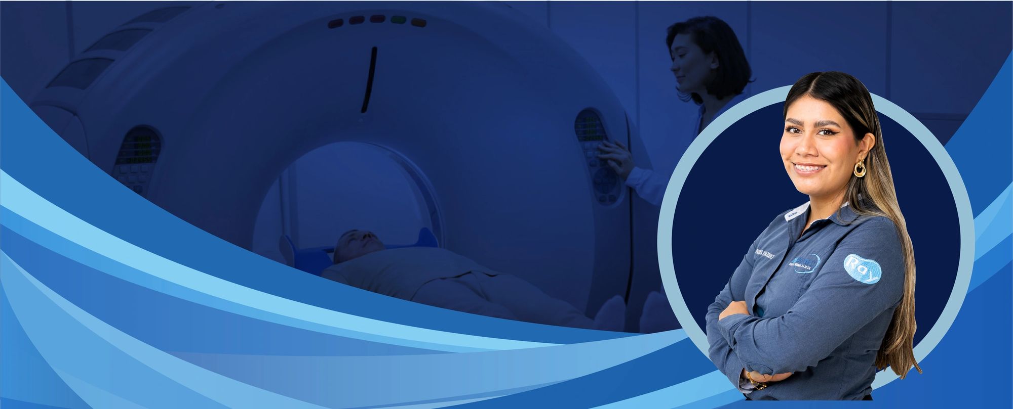 Tomógrafo Arbiomed instalado en una institución de salud, operado por personal técnico.